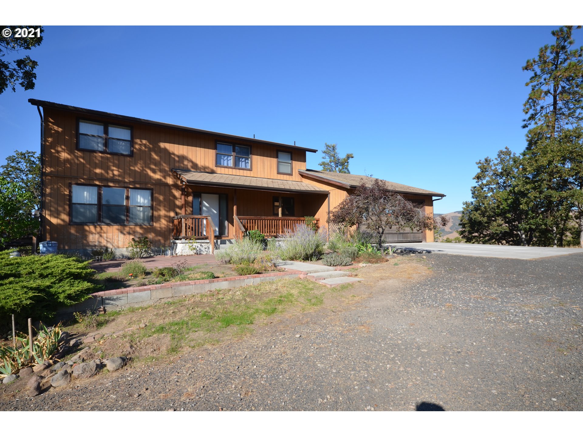 3755 Sandlin Road The Dalles, OR 97058 - Photo 1 of 32 Gallery Image 1