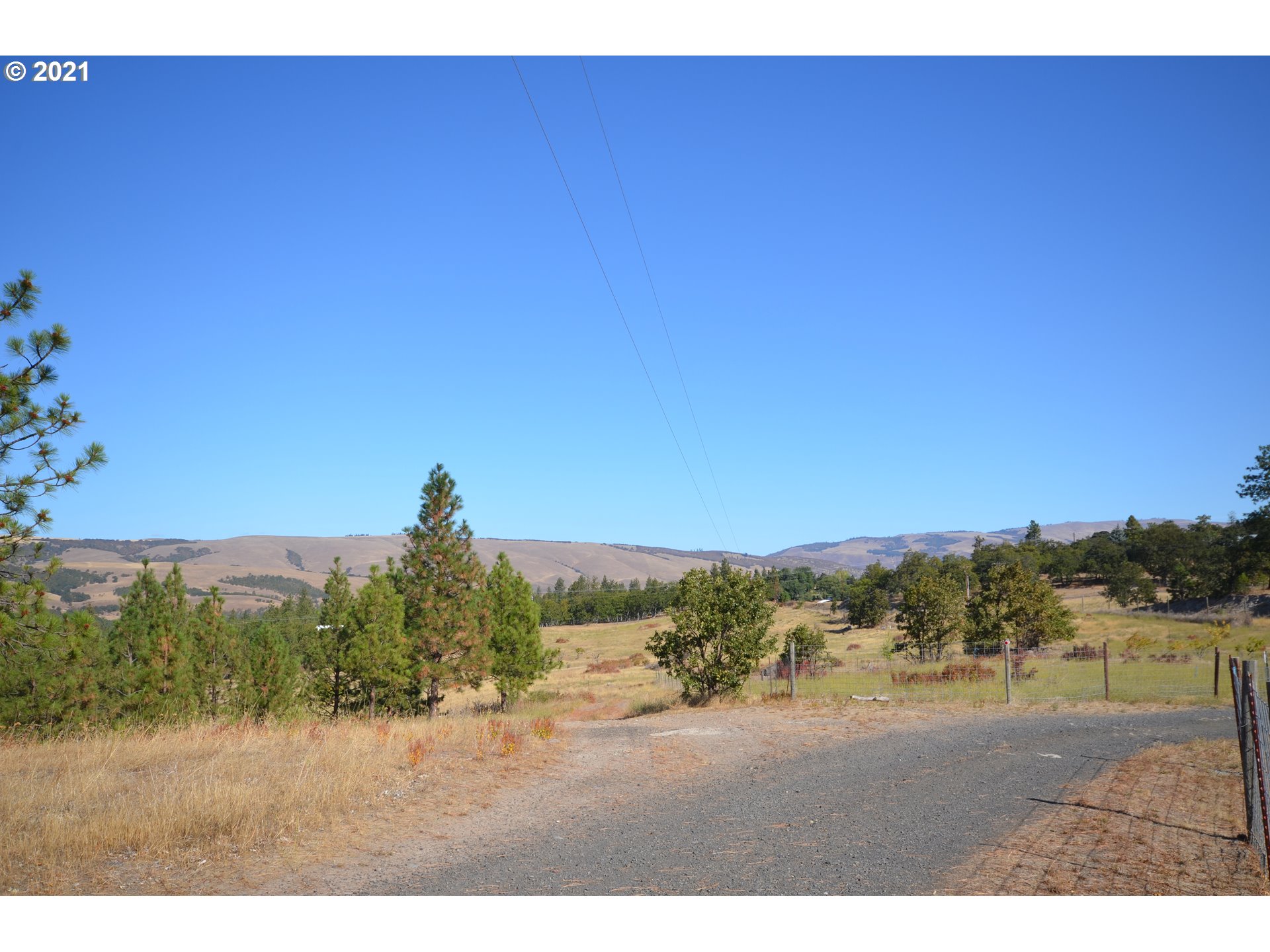 3755 Sandlin Road The Dalles, OR 97058 - Photo 15 of 32 Gallery Image 15