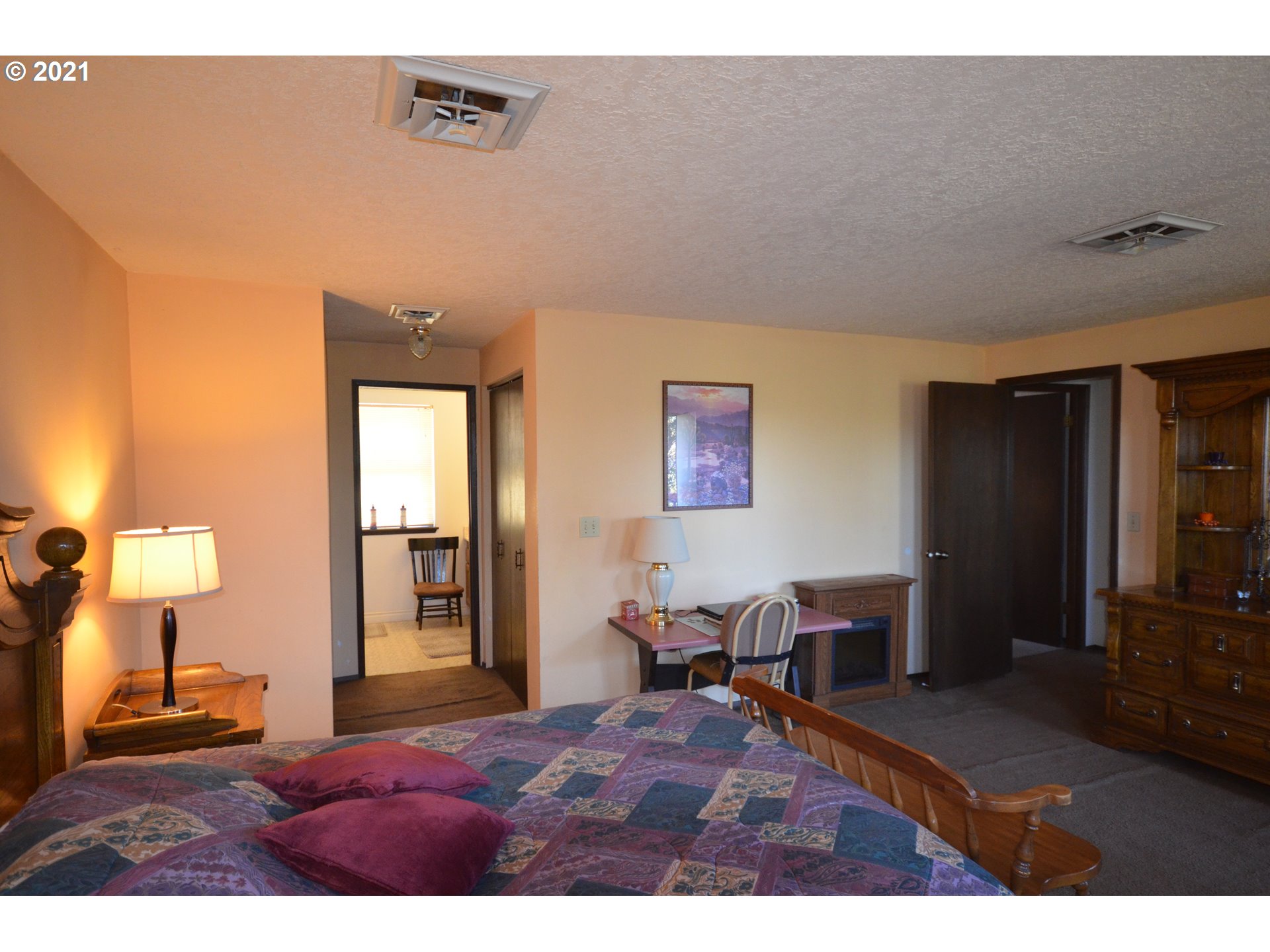 3755 Sandlin Road The Dalles, OR 97058 - Photo 8 of 32 Gallery Image 8