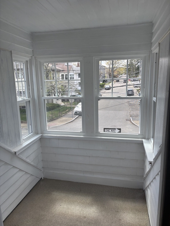 202 Robbins Street, Unit 2 Waltham, MA 02453 - Photo 6 of 7