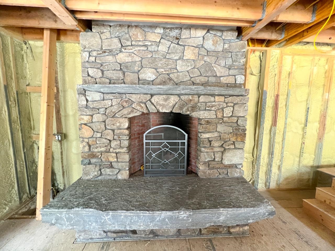 247 Main Street Warren, VT 05674 - Photo 3 of 28