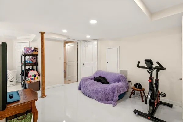 $1,999,000 | 27 Hamilton Place, Needham, MA 02494