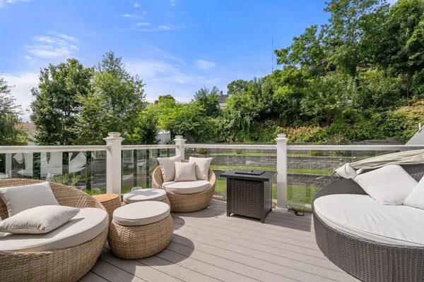 $1,999,000 | 27 Hamilton Place, Needham, MA 02494