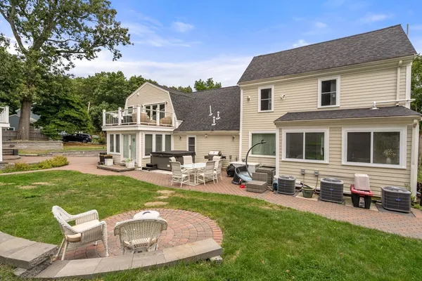 $1,999,000 | 27 Hamilton Place, Needham, MA 02494