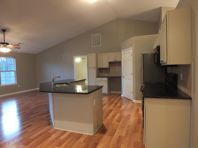 715 Evelyn Mae Road Inman, SC 29349 - Photo 3 of 32