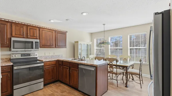$349,000 | 7618 Asherton Lane, Chattanooga, TN 37421