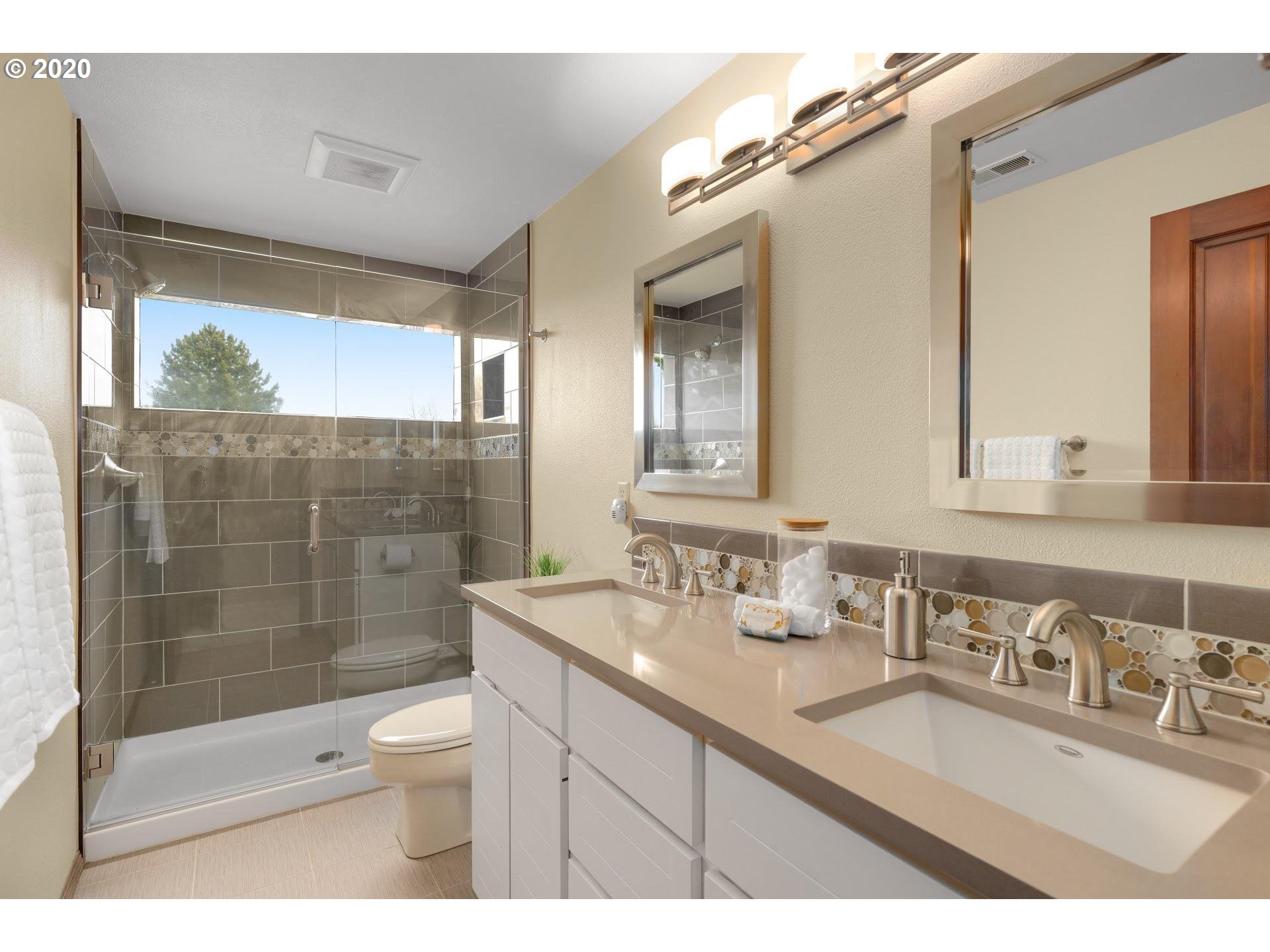 13905 Southwest 158th Terrace Portland, OR 97224 - Photo 22 of 30