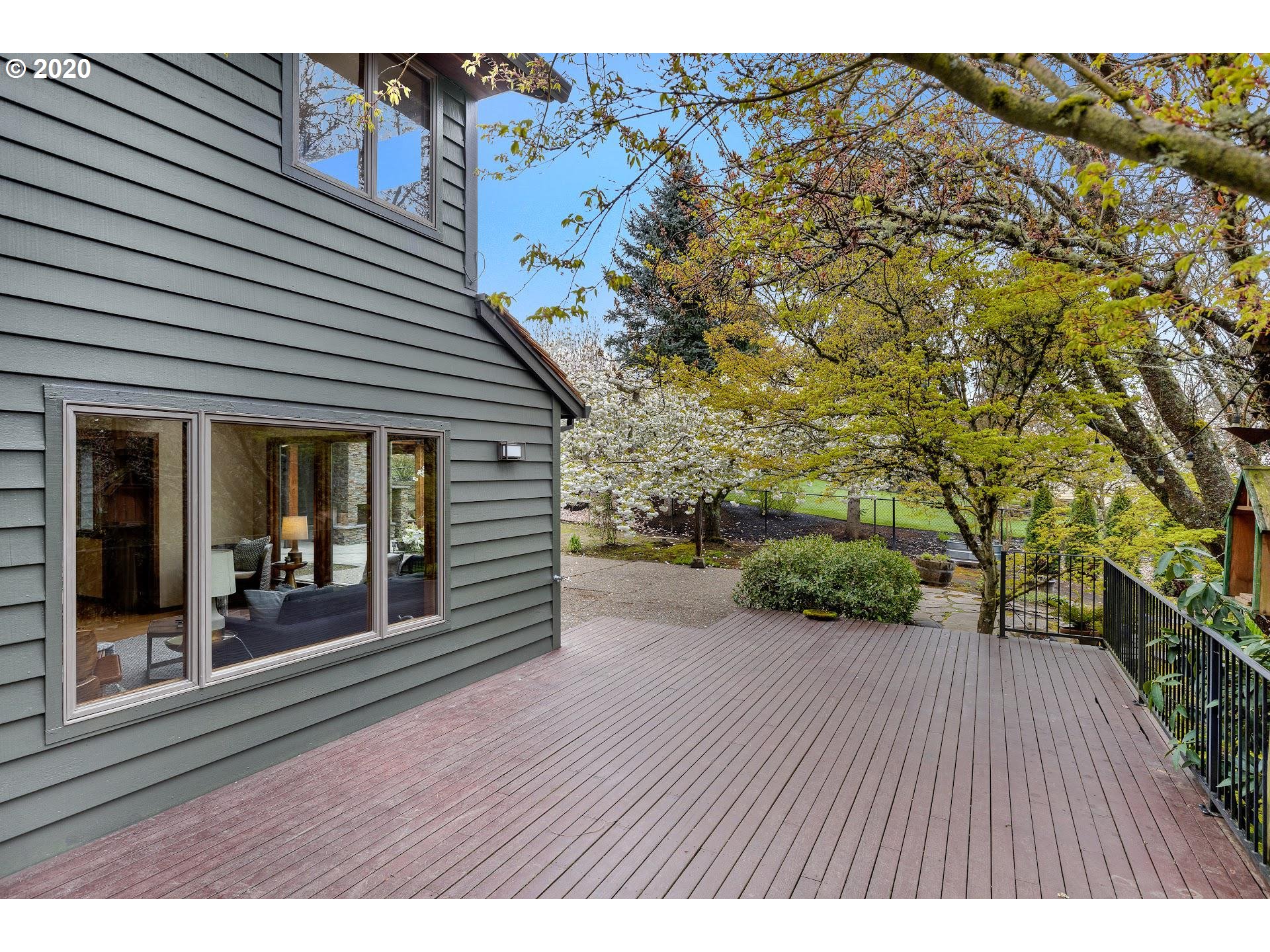 13905 Southwest 158th Terrace Portland, OR 97224 - Photo 27 of 30