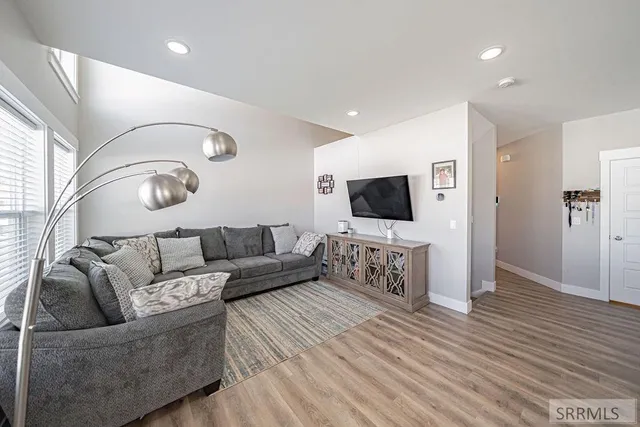 $450,000 | 4755 Witts End Way, Idaho Falls, ID 83401