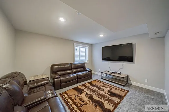 $450,000 | 4755 Witts End Way, Idaho Falls, ID 83401