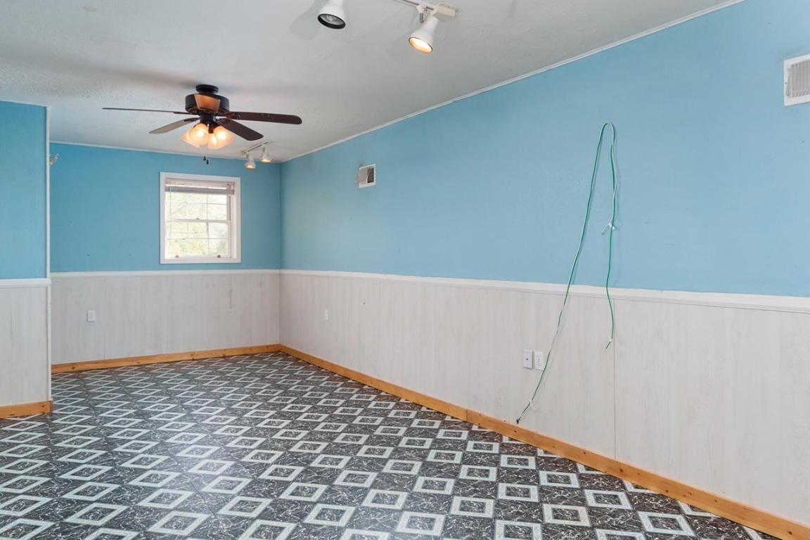 749 Dr Johns Road Westminster, SC 29693 - Photo 17 of 26 Gallery Image 17
