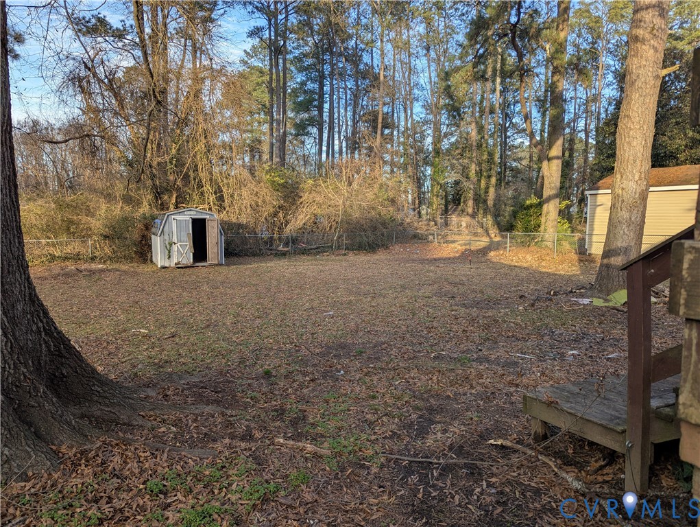 519 Oak Hill Road Petersburg, VA 23805 - Photo 15 of 19