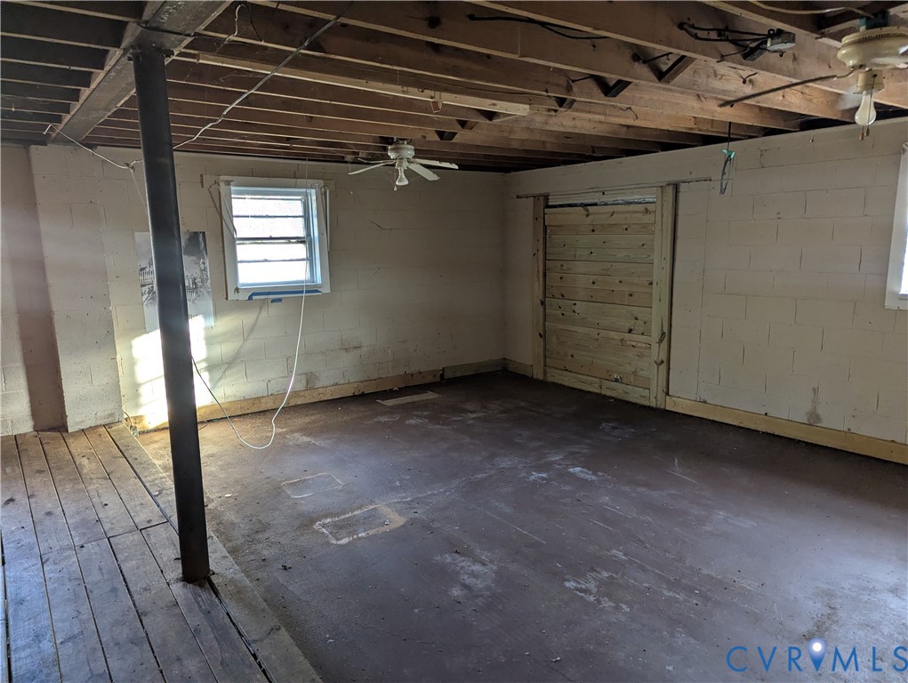 519 Oak Hill Road Petersburg, VA 23805 - Photo 6 of 19