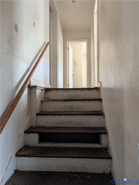 519 Oak Hill Road Petersburg, VA 23805 - Photo 7 of 19