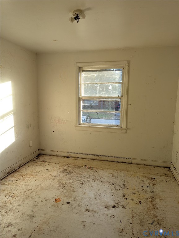 519 Oak Hill Road Petersburg, VA 23805 - Photo 8 of 19