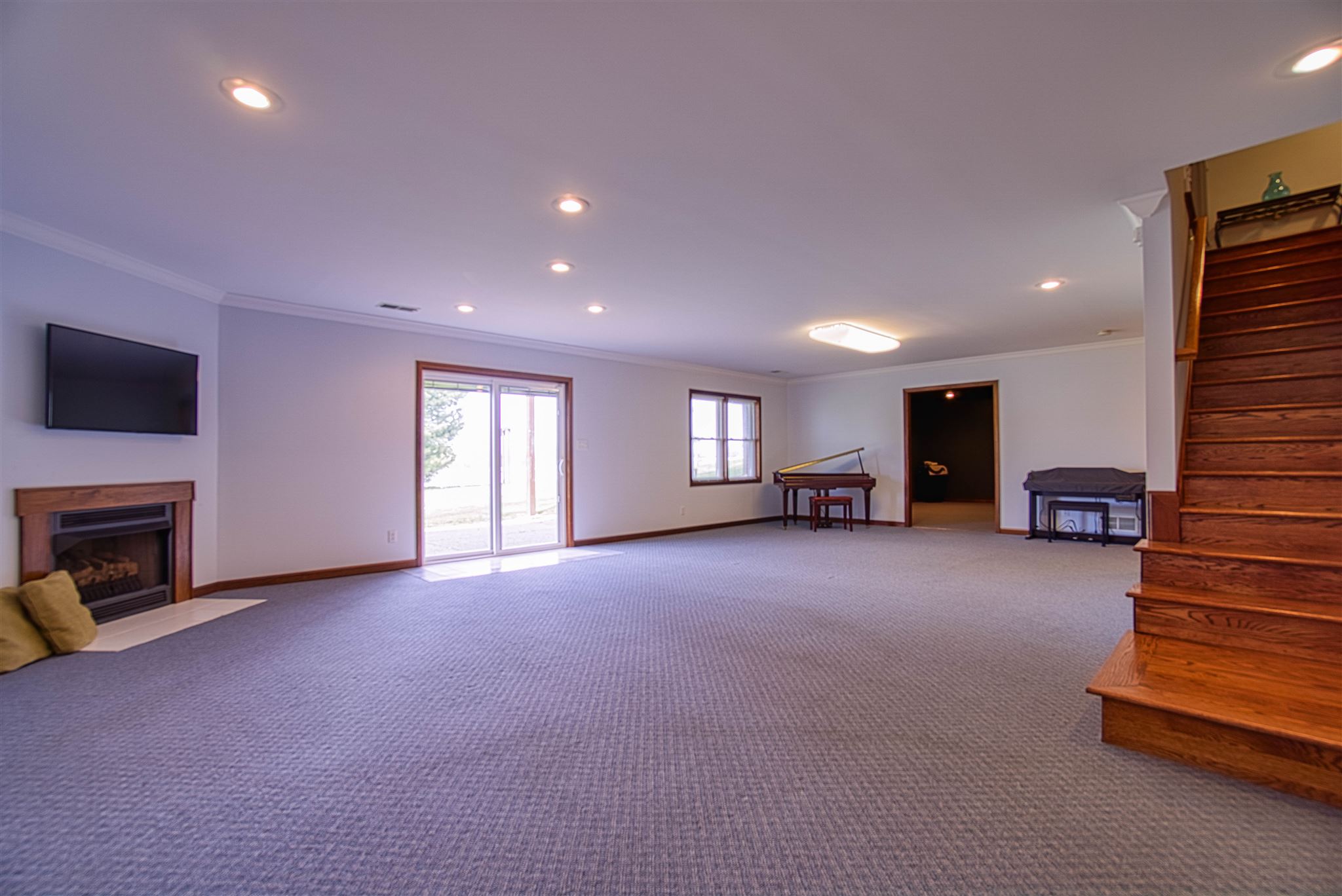 6422 South Vann Road Newburgh, IN 47630 - Photo 22 of 36 Gallery Image 22