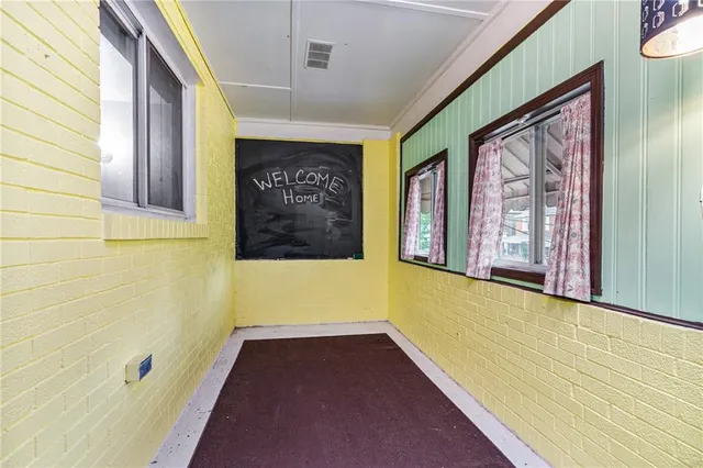 a view of an entryway