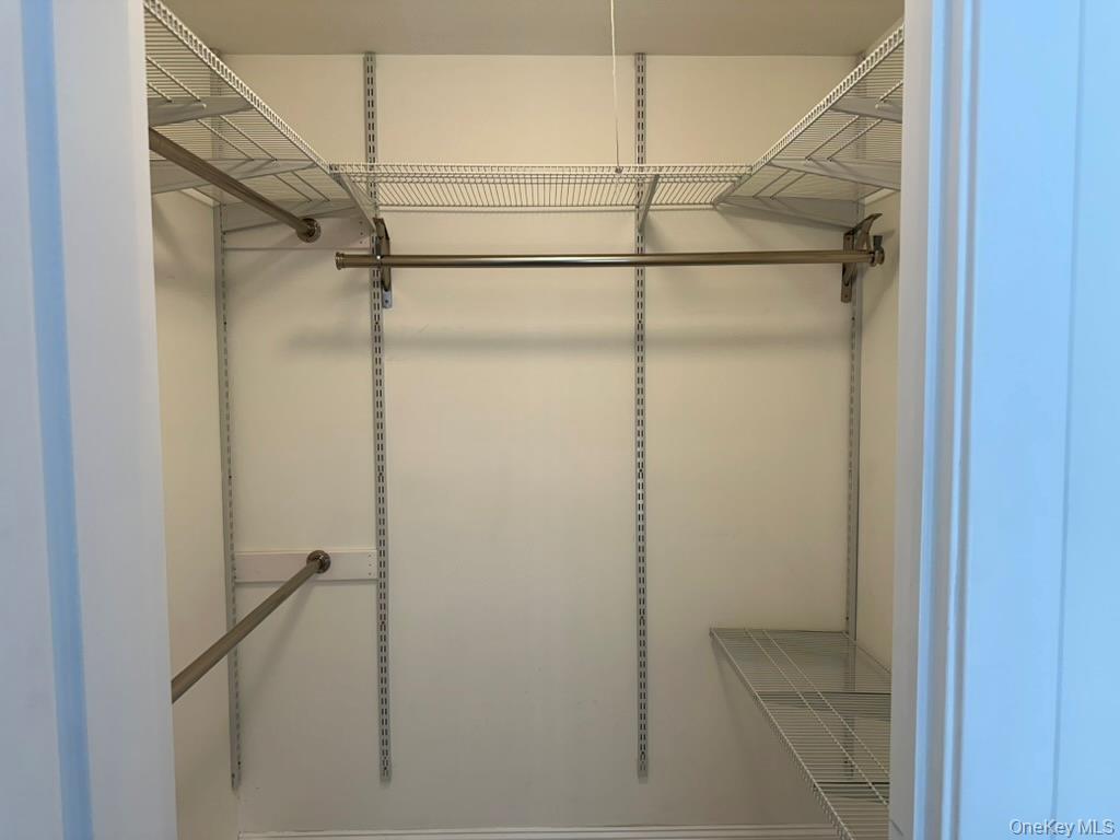 3 Hook Road, Unit 72K Poughkeepsie, NY 12601 - Photo 13 of 13 View of walk in closet