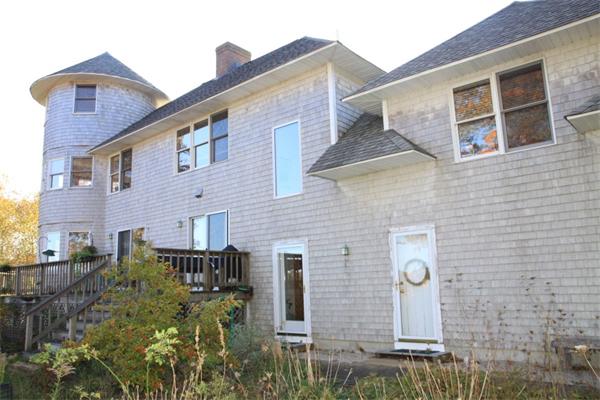565 Sconticut Neck Road Fairhaven, MA 02719 - Photo 8 of 27 Gallery Image 8