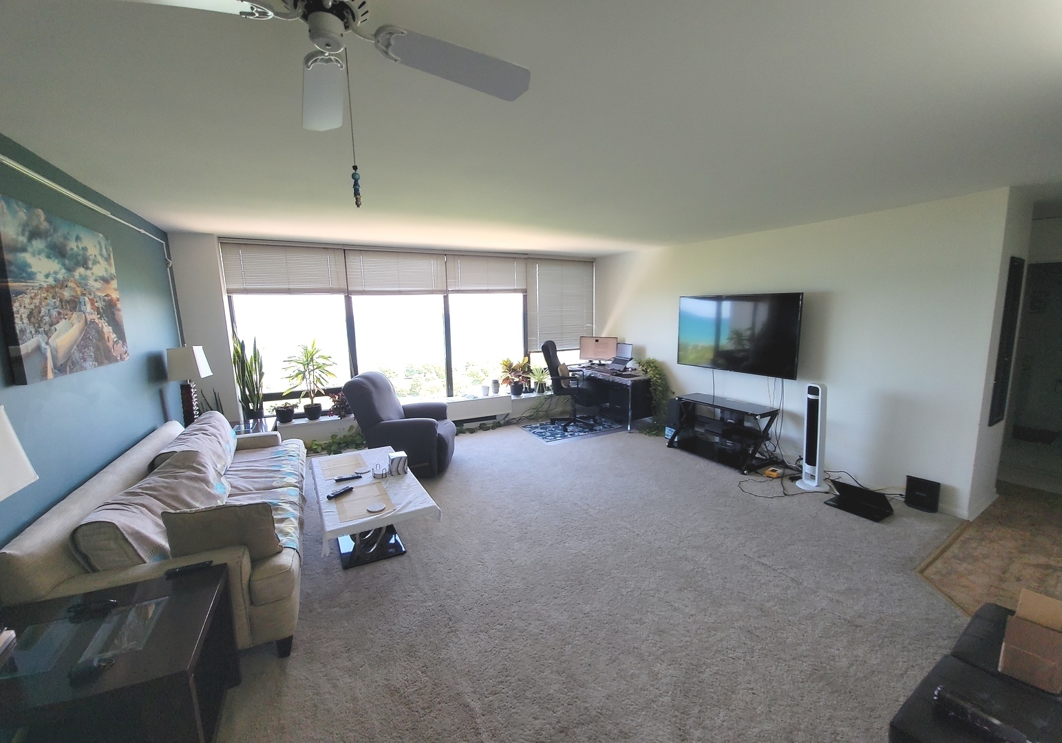 5445 North Sheridan Road, Unit 2110 Chicago, IL 60640 - Photo 4 of 10