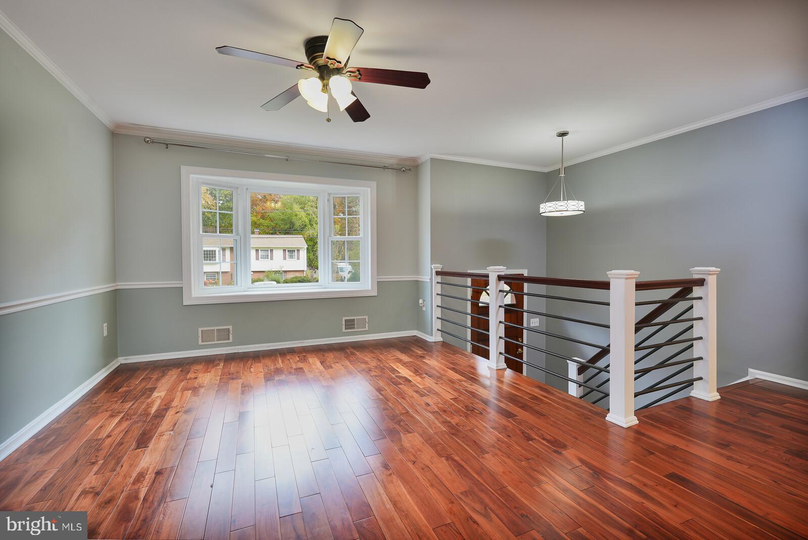 225 Rolling Road Gaithersburg, MD 20877 - Photo 8 of 59 Gallery Image 8