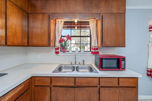 $229,900 | 205 Florence Drive, DeFuniak Springs, FL 32433