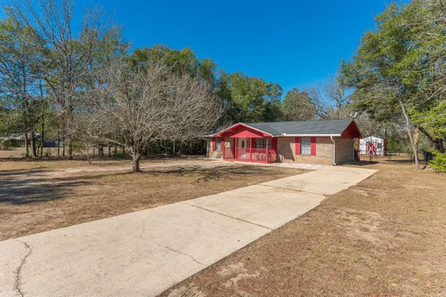 $229,900 | 205 Florence Drive, DeFuniak Springs, FL 32433