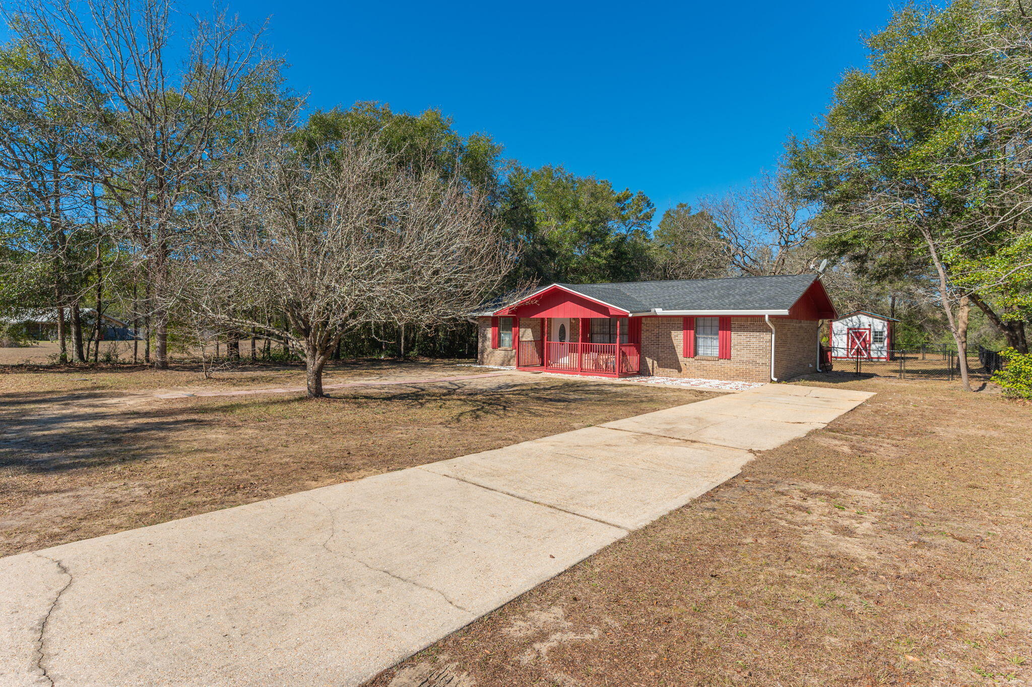 205 Florence Drive DeFuniak Springs, FL 32433 - Photo 7 of 37 3-web-or-mls-205-florence-dr