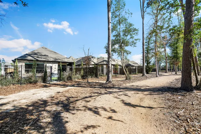 $425,000 | 7474 Cattail Fls Lane, Porter, TX 77365