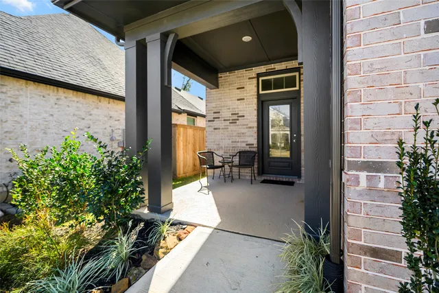 $425,000 | 7474 Cattail Fls Lane, Porter, TX 77365