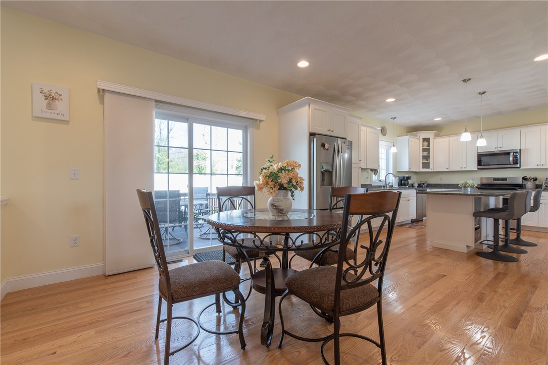 2 Jessica Lee Court Coventry, RI 02816 - Photo 17 of 46