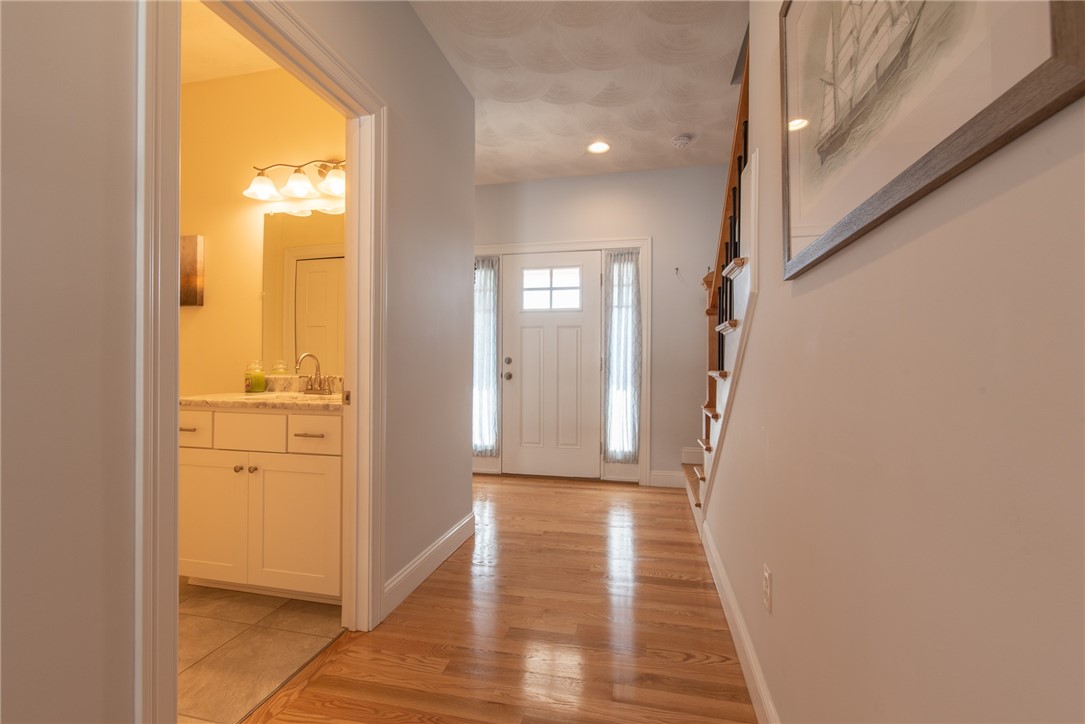 2 Jessica Lee Court Coventry, RI 02816 - Photo 25 of 46