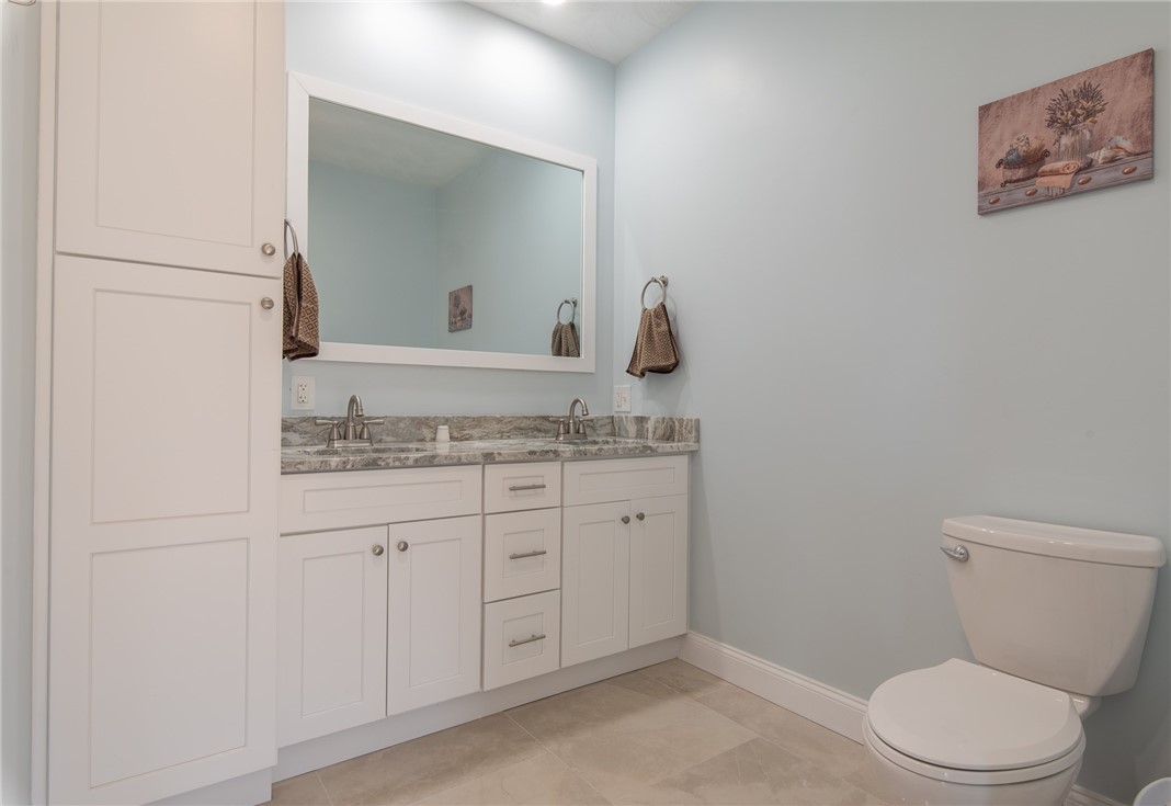 2 Jessica Lee Court Coventry, RI 02816 - Photo 8 of 46