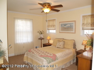 815 Deerfield Road Lake Ariel, PA 18436 - Photo 9 of 18 Gallery Image 9