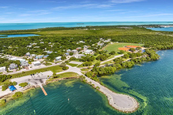 $425,000 | 186 Dove Creek Drive, Tavernier, FL 33070