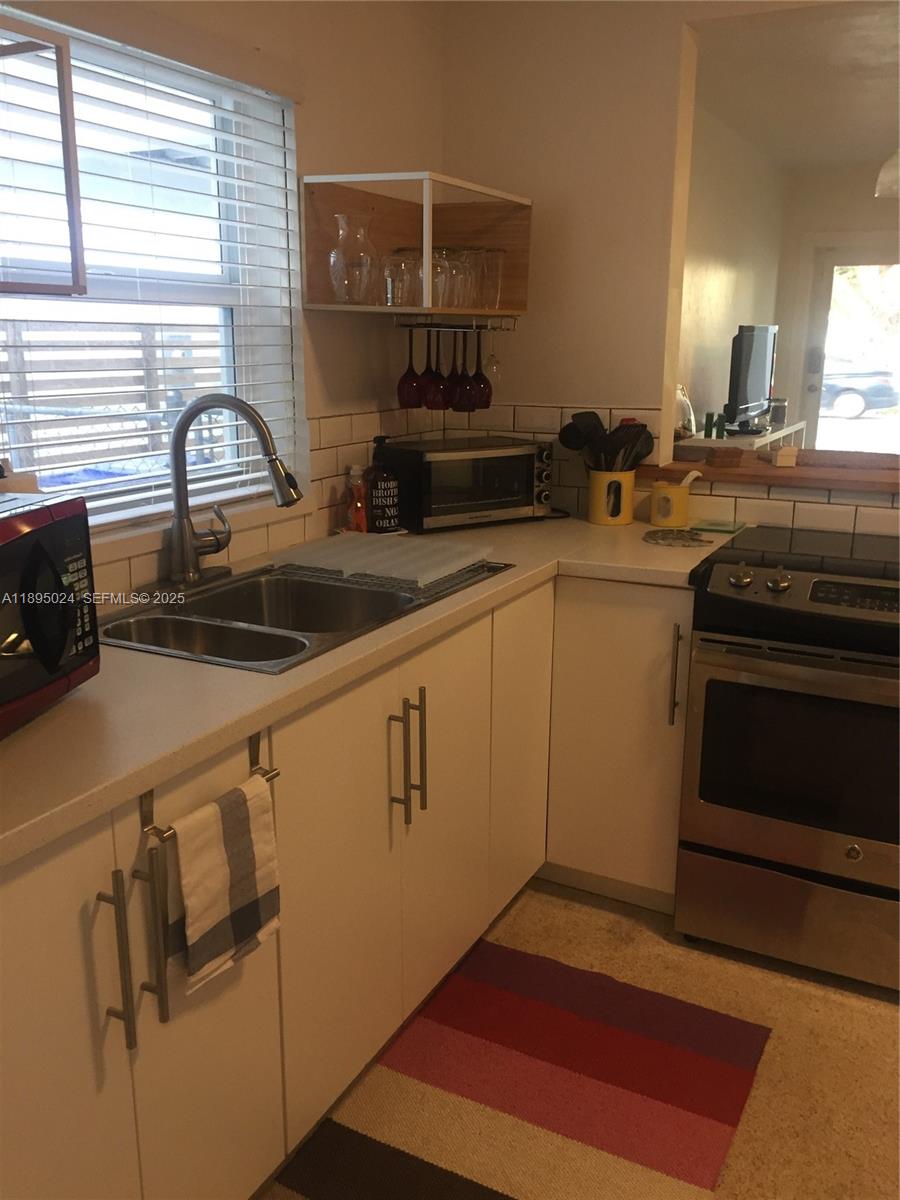 1160 Southwest Nd Terrace, Unit 2 Miami, FL 33145 - Photo 9 of 29 Photo 9