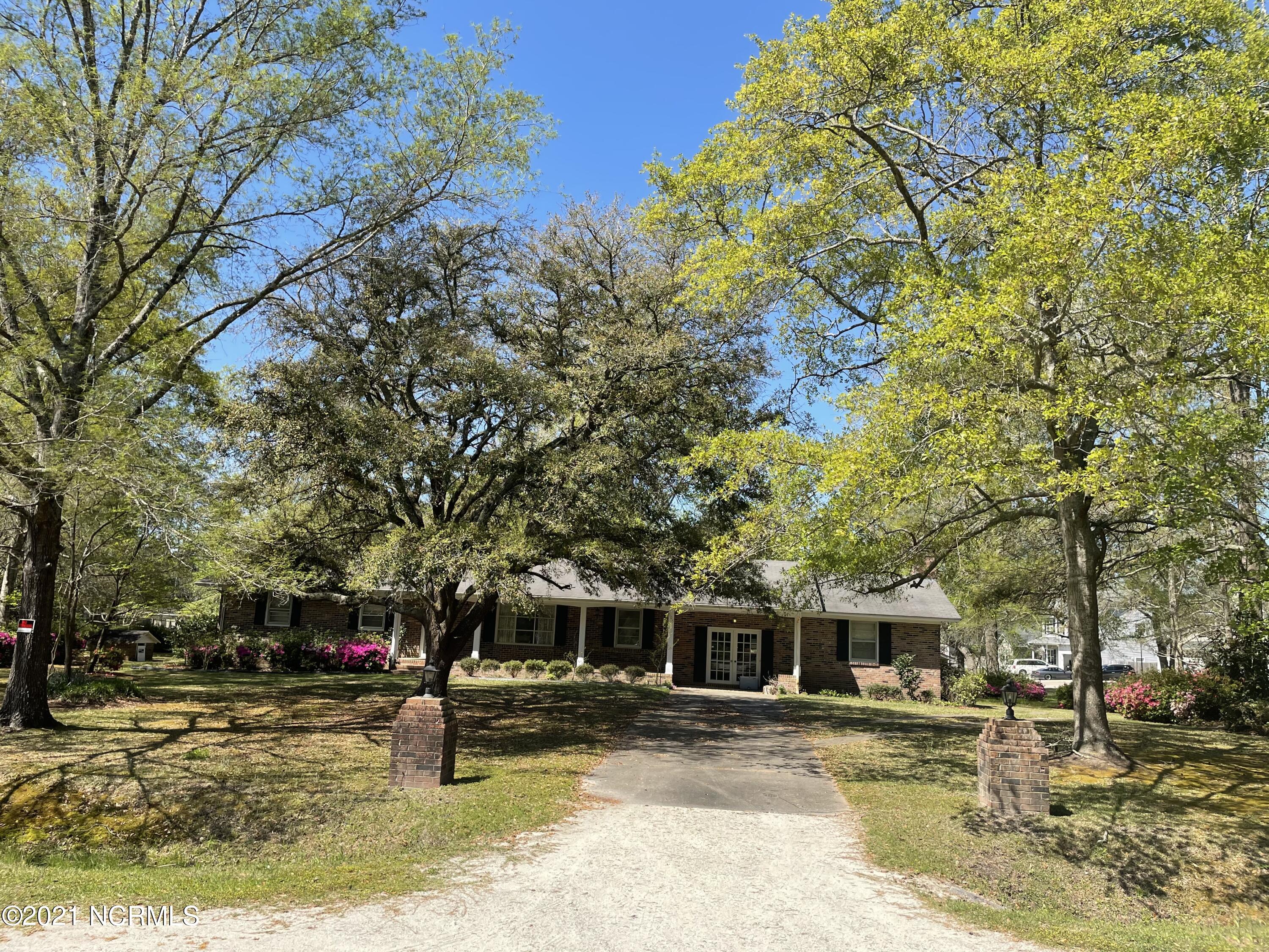 505 Edwards Road Jacksonville, NC 28540 - Photo 2 of 32 IMG_4939