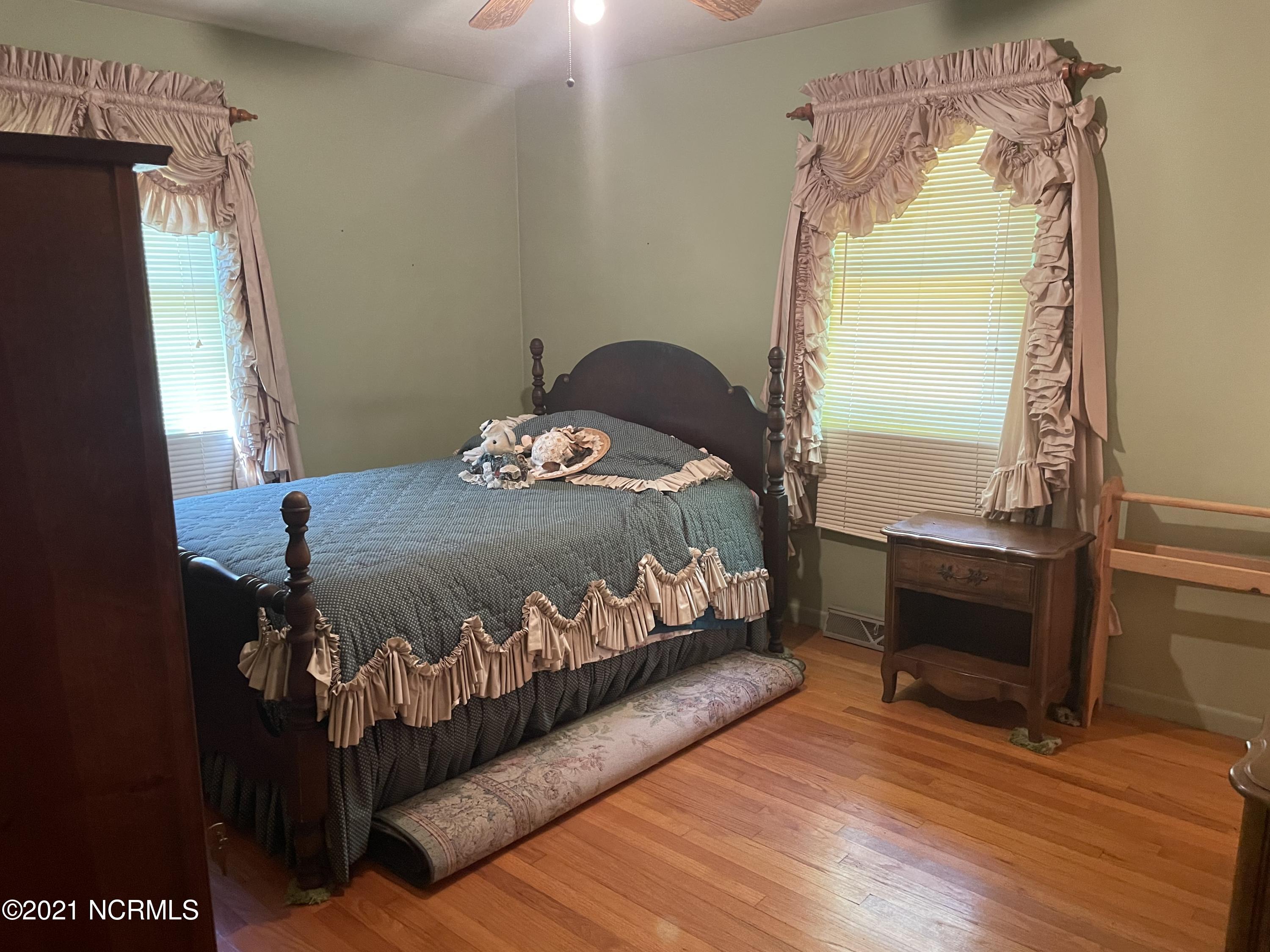505 Edwards Road Jacksonville, NC 28540 - Photo 26 of 32 IMG_4969