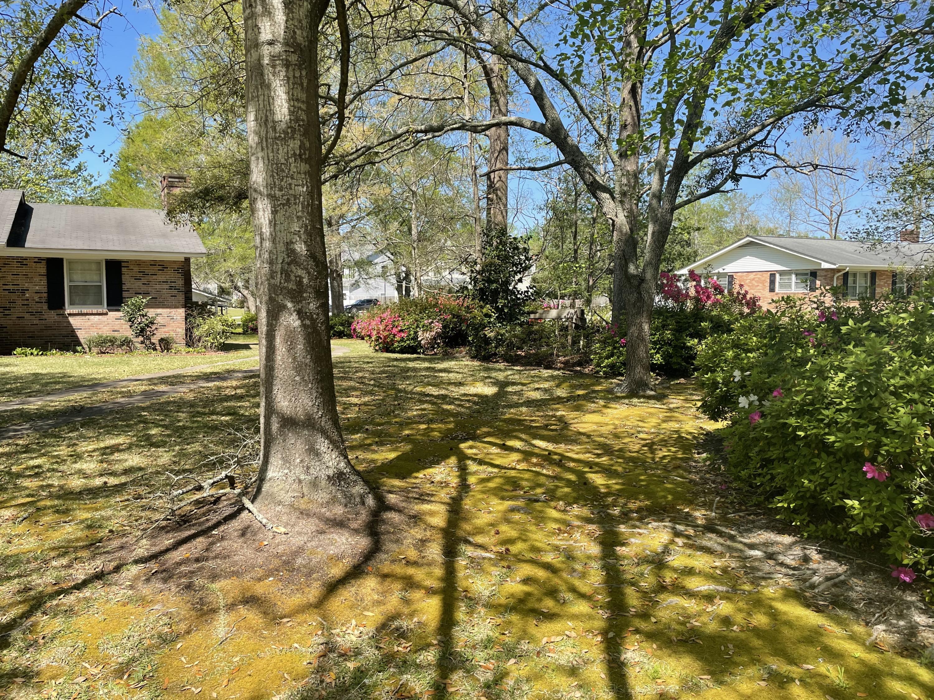 505 Edwards Road Jacksonville, NC 28540 - Photo 3 of 32 IMG_4928
