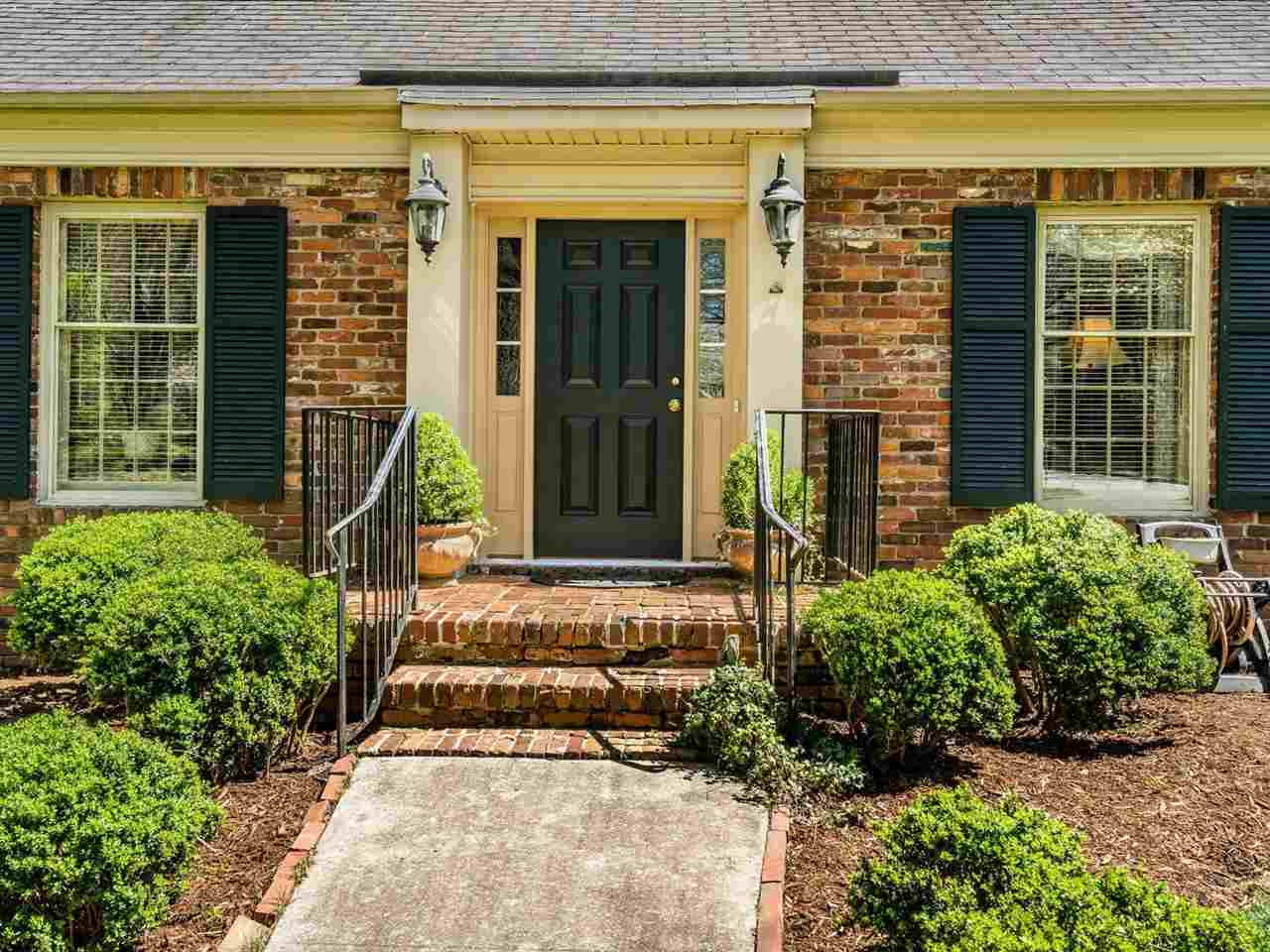 905 Davidson Street Raleigh, NC 27609 - Photo 3 of 25 905 Davidson Street