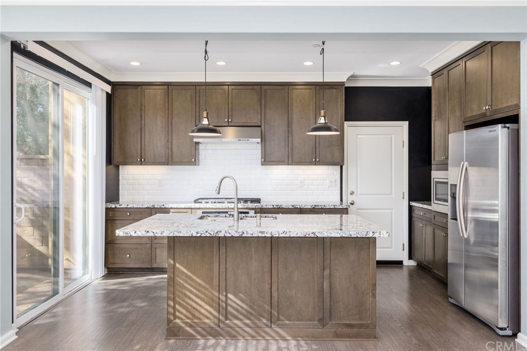 101 Hayseed Irvine, CA 92602 - Photo 4 of 17