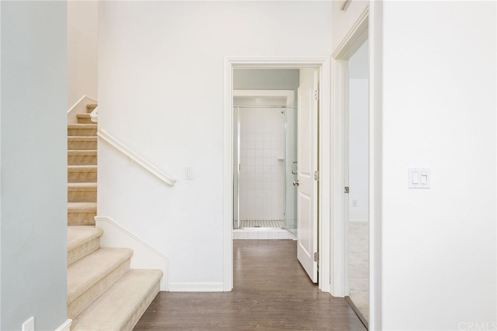 101 Hayseed Irvine, CA 92602 - Photo 5 of 17