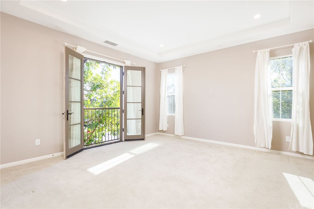 101 Hayseed Irvine, CA 92602 - Photo 10 of 17