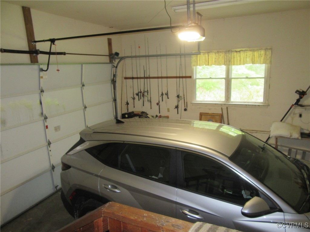 17819 Wilkinson Road Dinwiddie, VA 23841 - Photo 24 of 27 Gallery Image 24