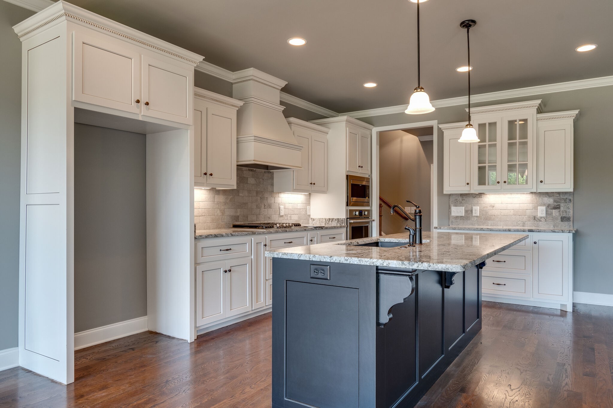 1020 Abbey Rd Way Spring Hill, TN 37174 - Photo 12 of 32 Gallery Image 12