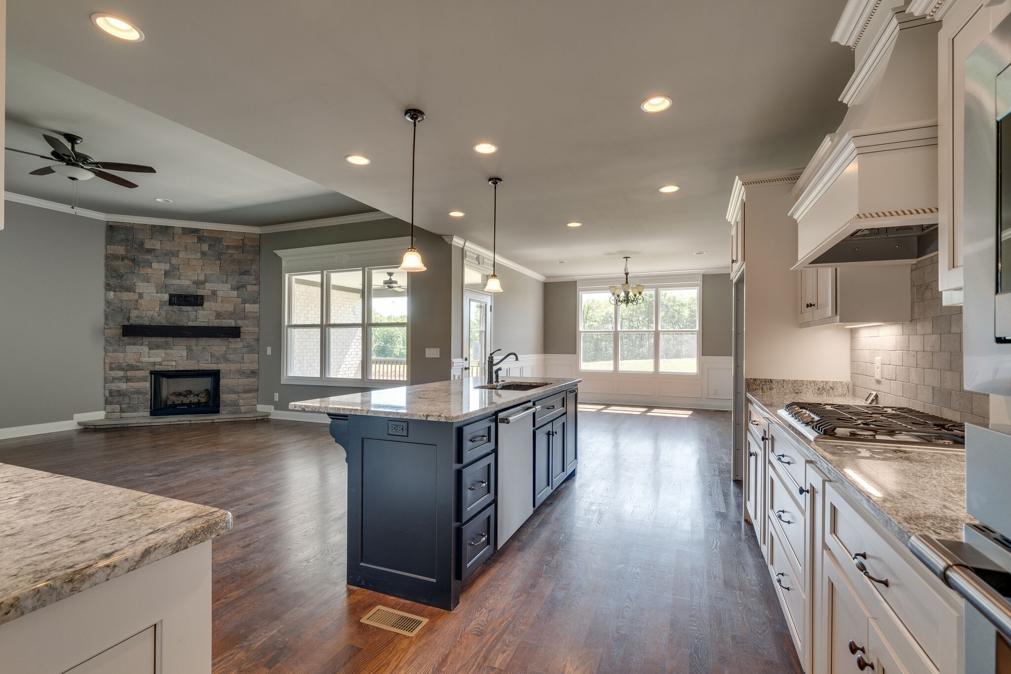 1020 Abbey Rd Way Spring Hill, TN 37174 - Photo 15 of 32 Gallery Image 15