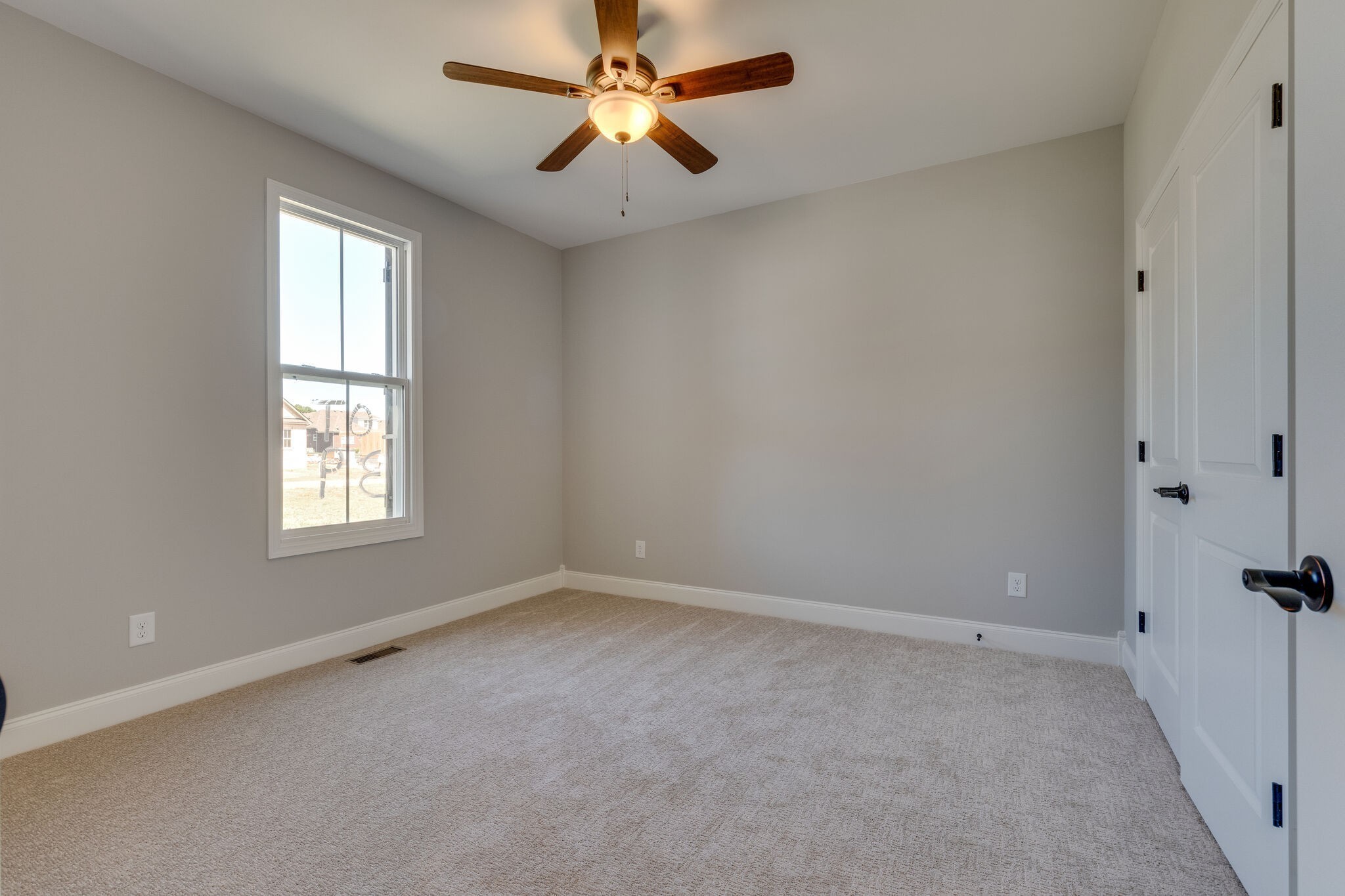 1020 Abbey Rd Way Spring Hill, TN 37174 - Photo 22 of 32 Gallery Image 22