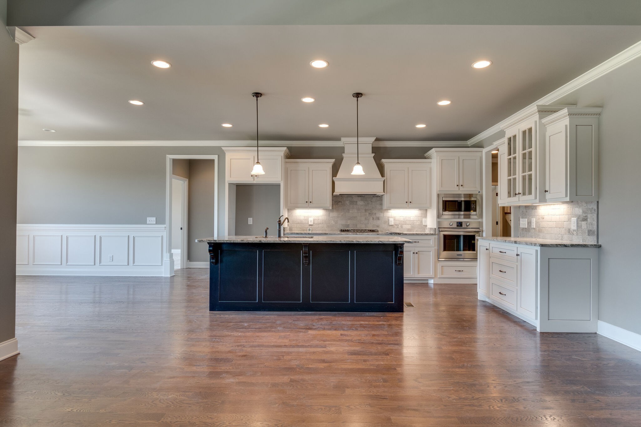 1020 Abbey Rd Way Spring Hill, TN 37174 - Photo 9 of 32 Gallery Image 9