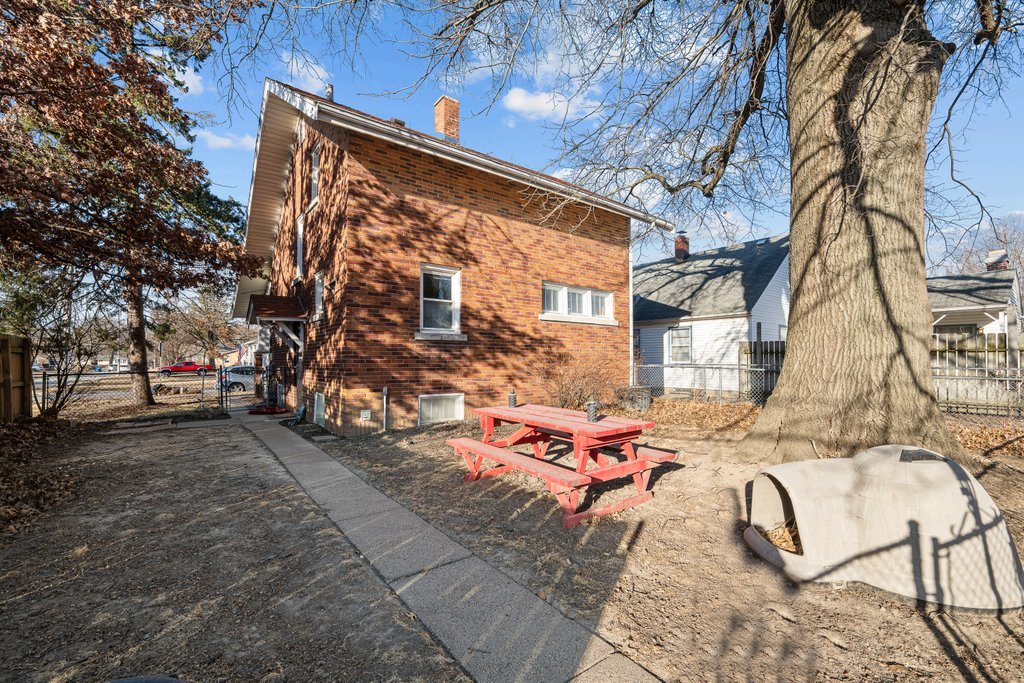 4202 10th Avenue Moline, IL 61265 - Photo 17 of 18 a backyard of a house with seating space