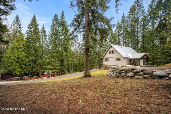 $899,000 | 17875 North Richards Drive, Hayden, ID 83835
